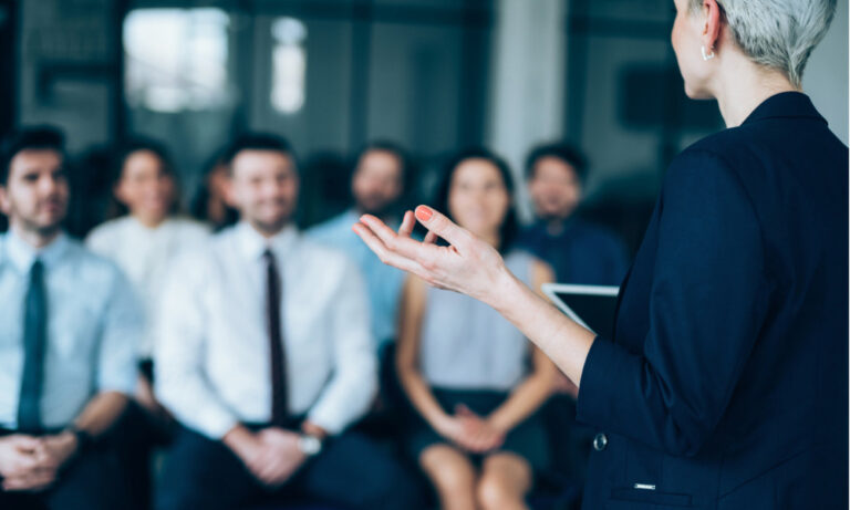 5 Networking Tips to Build Meaningful Connections in University